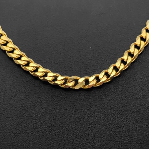 30" x 5mm 14K Gold Finish over 316L Stainless Steel Cuban Chain. - Picture 8 of 13